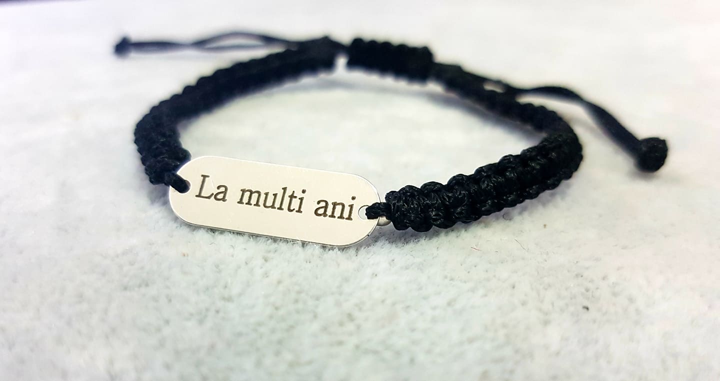 Pulsera Personalizada - Colgante Ovalado